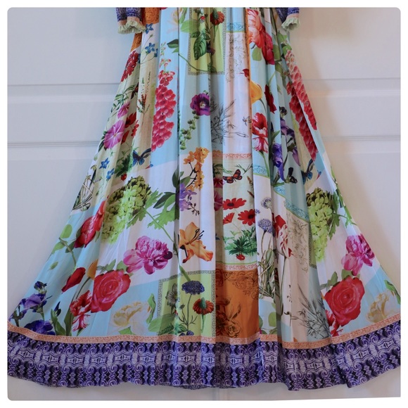 ALICE + OLIVIA Bellamy V-neck Maxi Dress - Picture 10 of 12